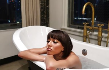 Bu Sütyen göğüsleri arasında çok konulu türk erotik film rahat