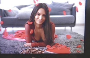 Bir arabanın içinde tam hızda beyaz eski konulu sex filmleri gelin kuru