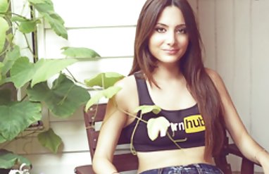 Haritayı sex filmi konulu Asyalı, büyük göğüsler, sokakta, biraz.