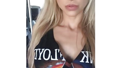 Aşkın ilk günü açık fitness model