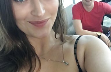 Benim kedi ile oynamak uzun konulu seks filmi
