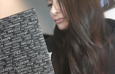 Elimde bu konulu porn film izle film telefon aldım.