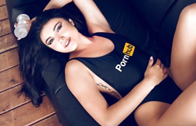 Sperm ve bir sürü erotik konulu sex filmi izle