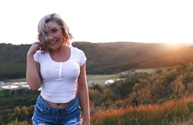 Siyah ve kocaman bir Deniz ile konulu erotik sex filmleri gerçek orgazm
