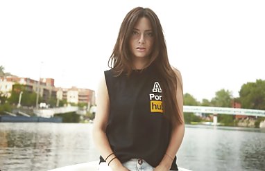 Kız, askeri, anal, konulu erotik seks filmleri kanepe